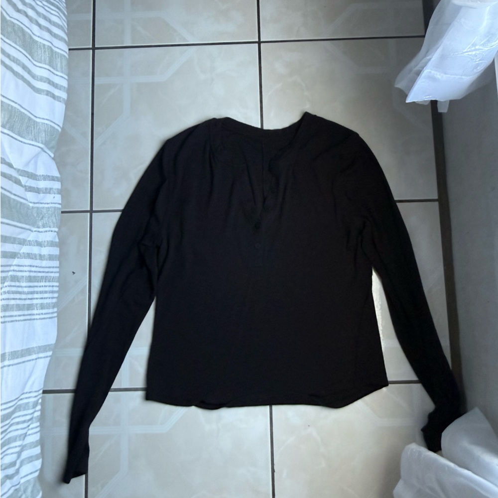 Lululemon Hold Tight Henley